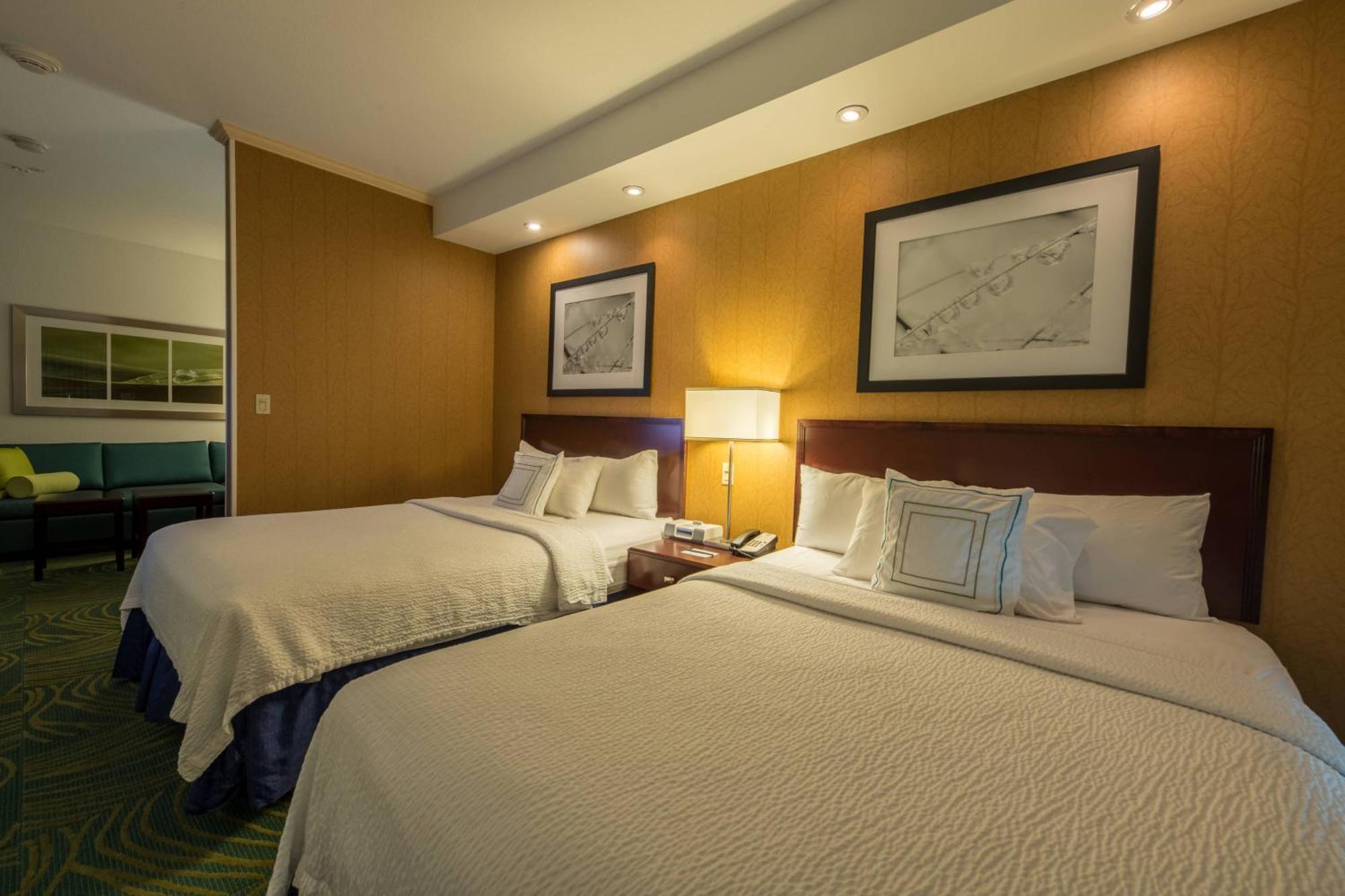 Springhill Suites Риджкрест Экстерьер фото