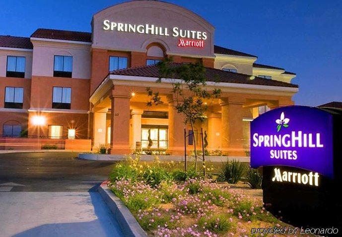 Springhill Suites Риджкрест Экстерьер фото