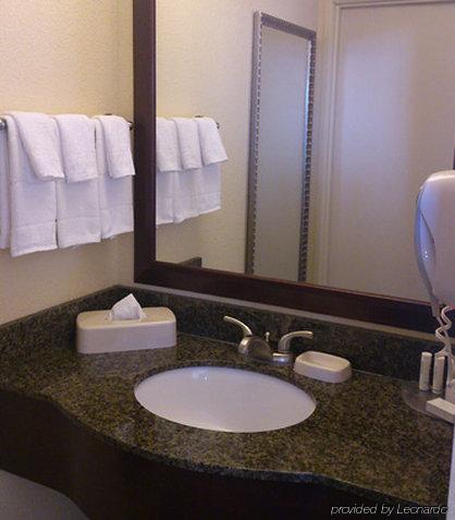 Springhill Suites Риджкрест Экстерьер фото