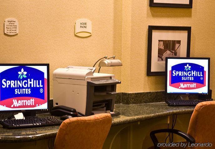 Springhill Suites Риджкрест Экстерьер фото